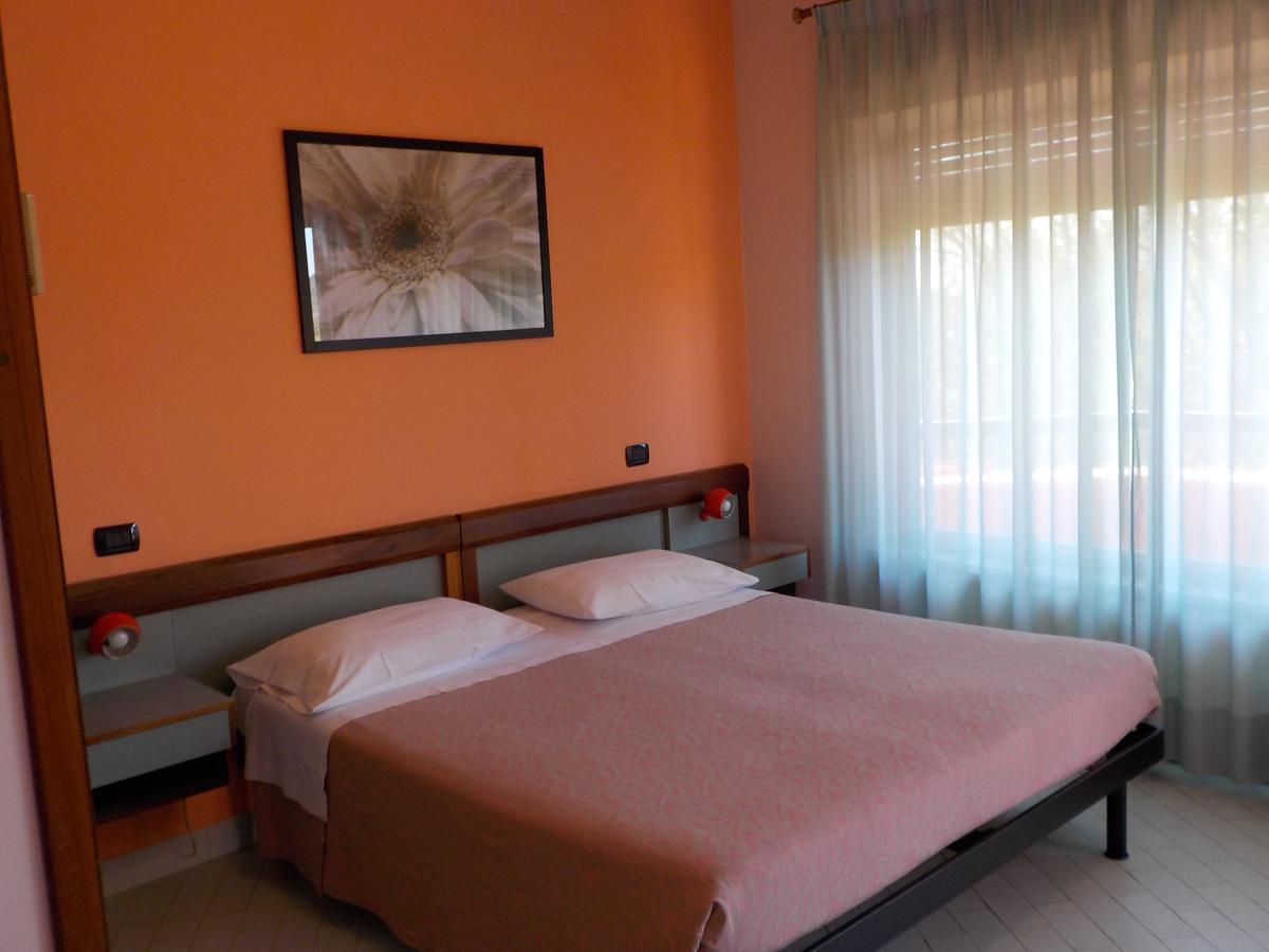 Hotel Le Pleiadi San Felice Circeo Exterior foto